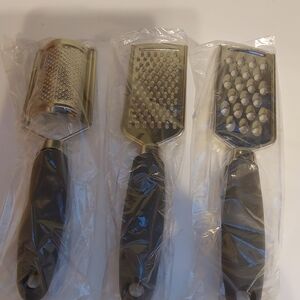 3 Pcs Stainless Steel Handheld Graterfor Cheese And Vegetables (41)
